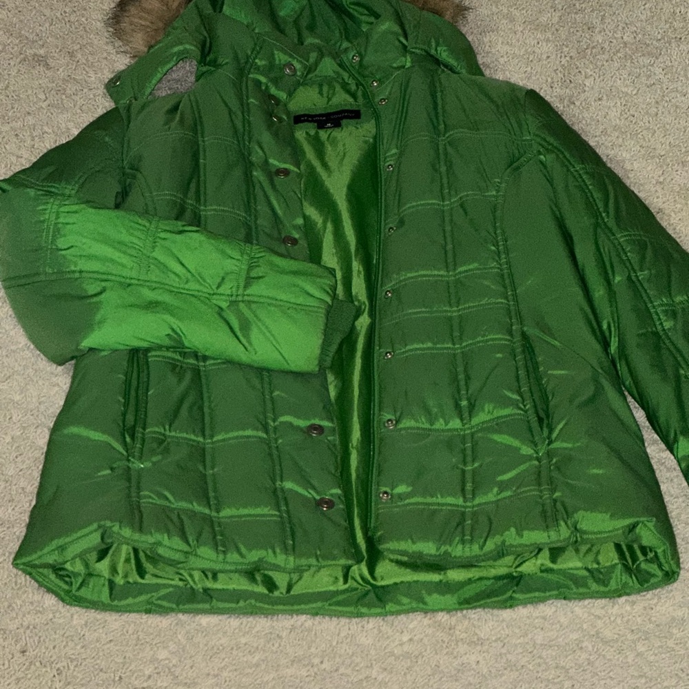 New York & Company Green Quilted Puffer Jacket